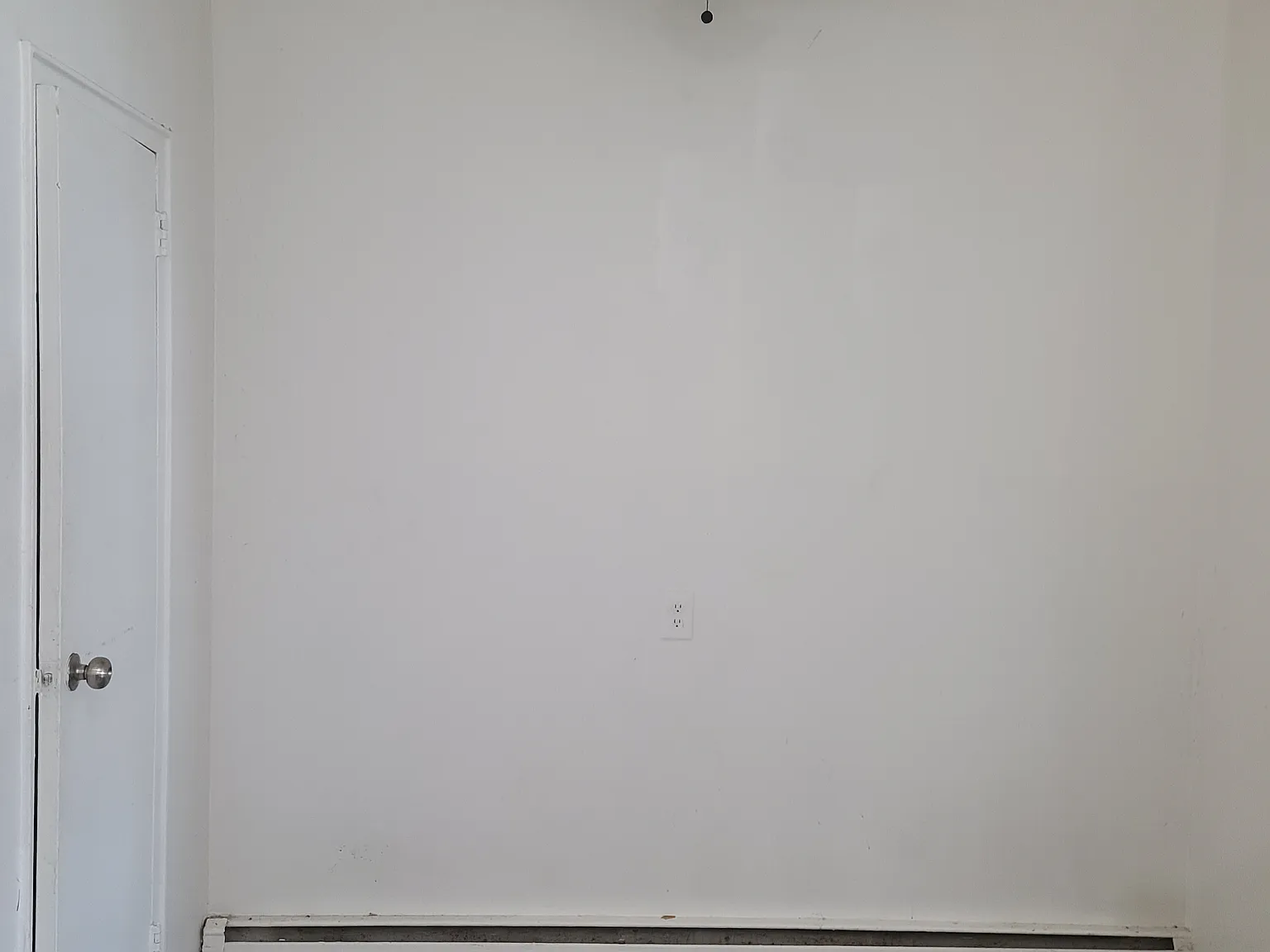 2 bed, 800 sqft, $2,100 — Photo 3