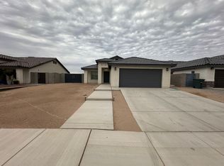 8742 E 40th Ln, Yuma, AZ 85365