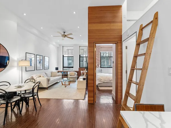 35 E 10th St APT 2B, New York, NY 10003