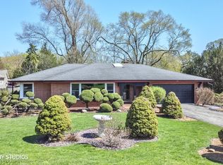 3N711 Broadview Ave, Addison, IL 60101