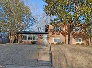 6203 Melvern Dr, Bethesda, MD 20817