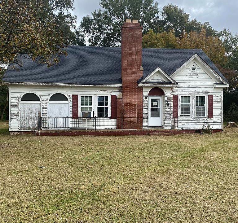 415 S Main St, SC 29010 Zillow