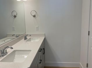 3846 S Platinum Dr, Washington, UT 84780