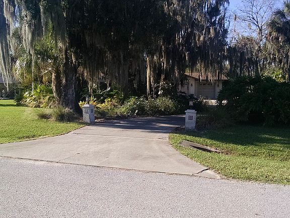 3rd image of 7920 N Leewynn Way