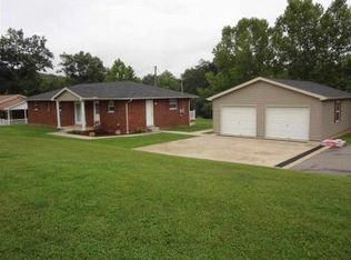 156 Church Hill Ln, Salt Rock, WV 25559