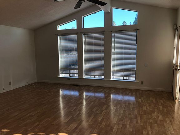 3rd image of 1225 Oceanside Blvd Unit 327