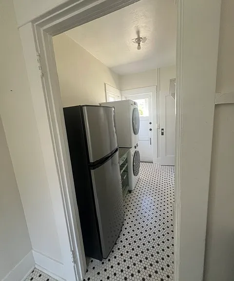 256 S Ash St — Photo 10