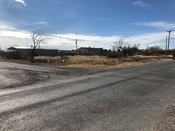 3rd image of 100 NW Avenue J