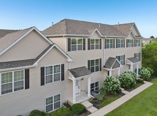 1475 W Sedgewood Ct, Round Lake, IL 60073