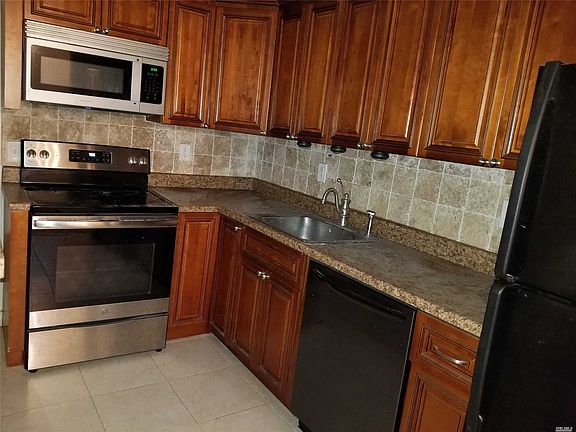 4th image of 79 Prairie Dr