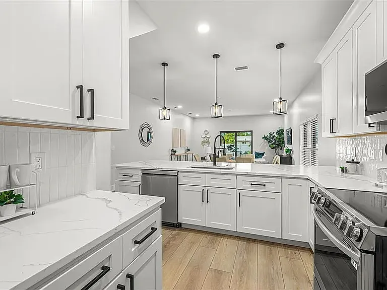 4308 W Gray St #5 — Photo 17
