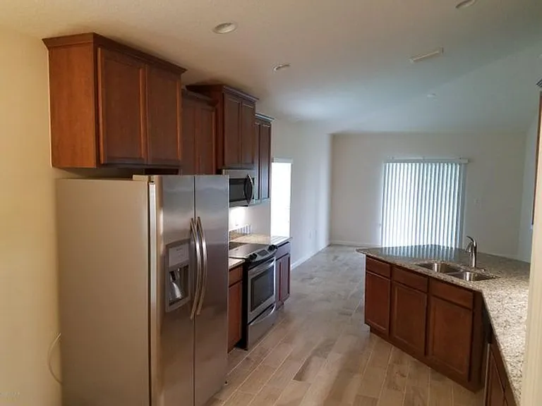 1536 Fuji Dr — Photo 3