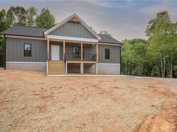 51 Jenkins Church Rd, Cumberland, VA 23040