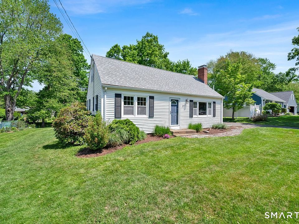 1st image of 27 Russell Drive