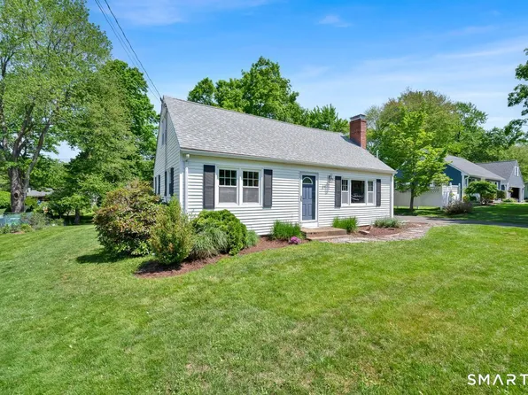 27 Russell Drive, Vernon, CT 06066