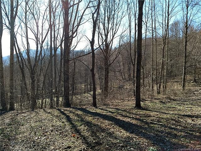 1st image of 5 Sage Ln