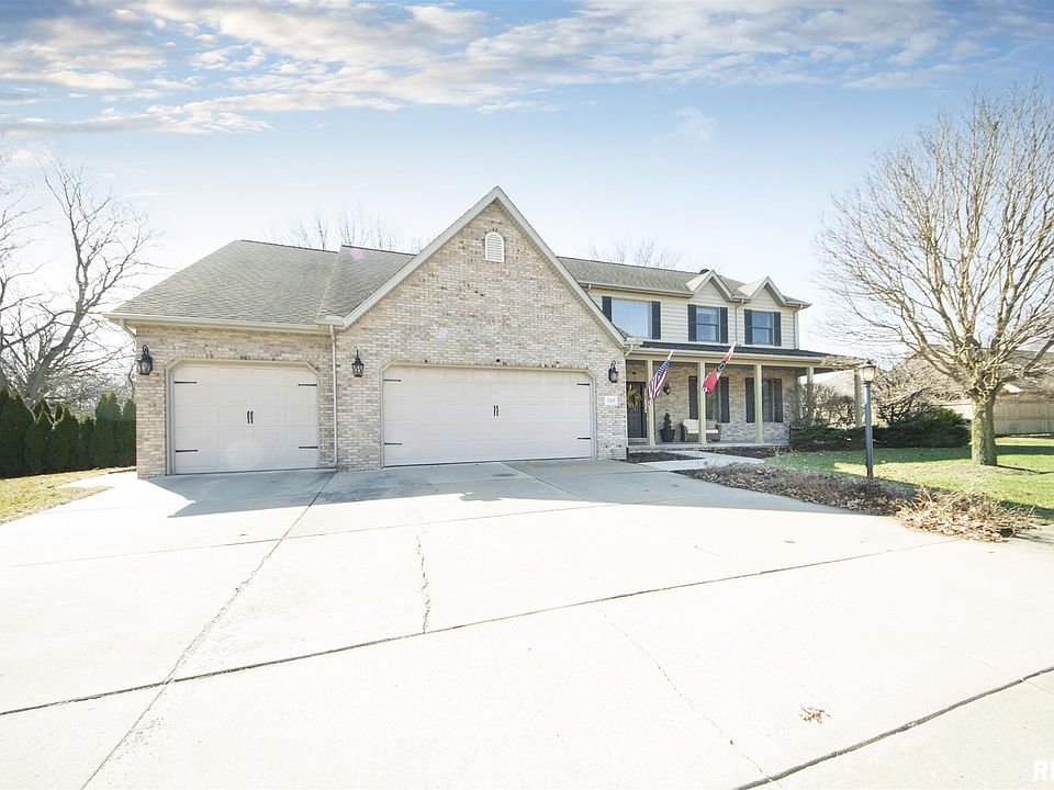 1st image of 1204 W Brookforest Dr