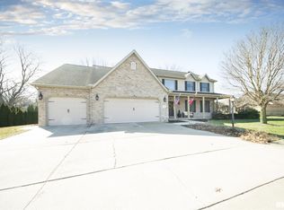 1204 W Brookforest Dr, Peoria, IL 61615