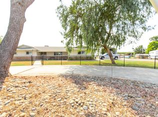 14230 16th Ave, Lemoore, CA 93245