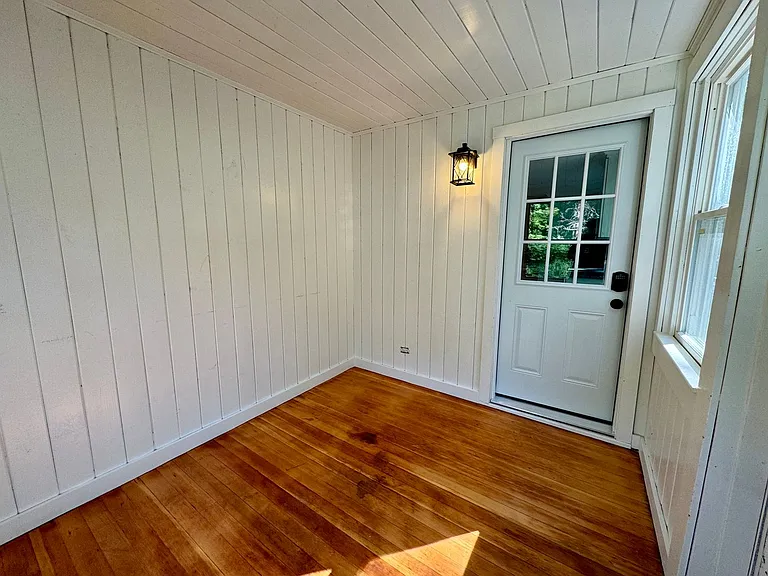 18-20 Norwood Street — Photo 22