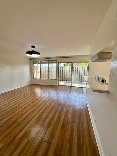1416 Hunakai St #111 Photo 1