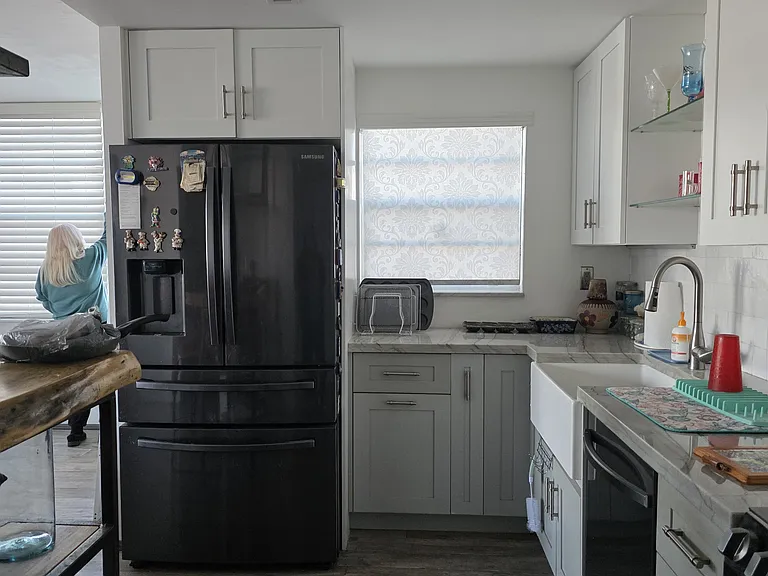 2741 Taft St #109 — Photo 5