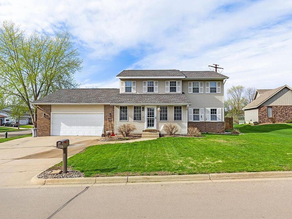 1st image of 701 Parkridge PLACE