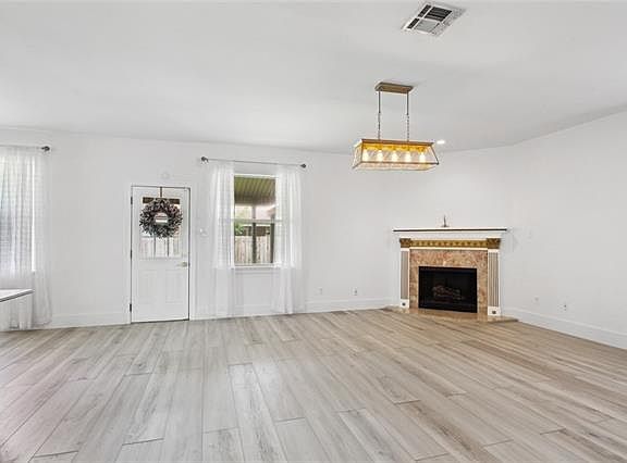 5th image of 5910 Milne Blvd