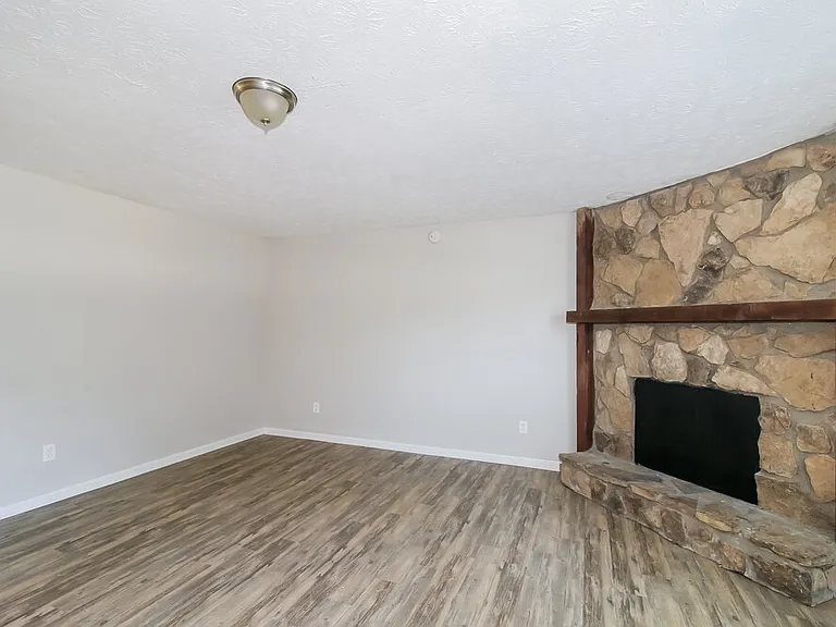 3500 Keels Ln — Photo 5