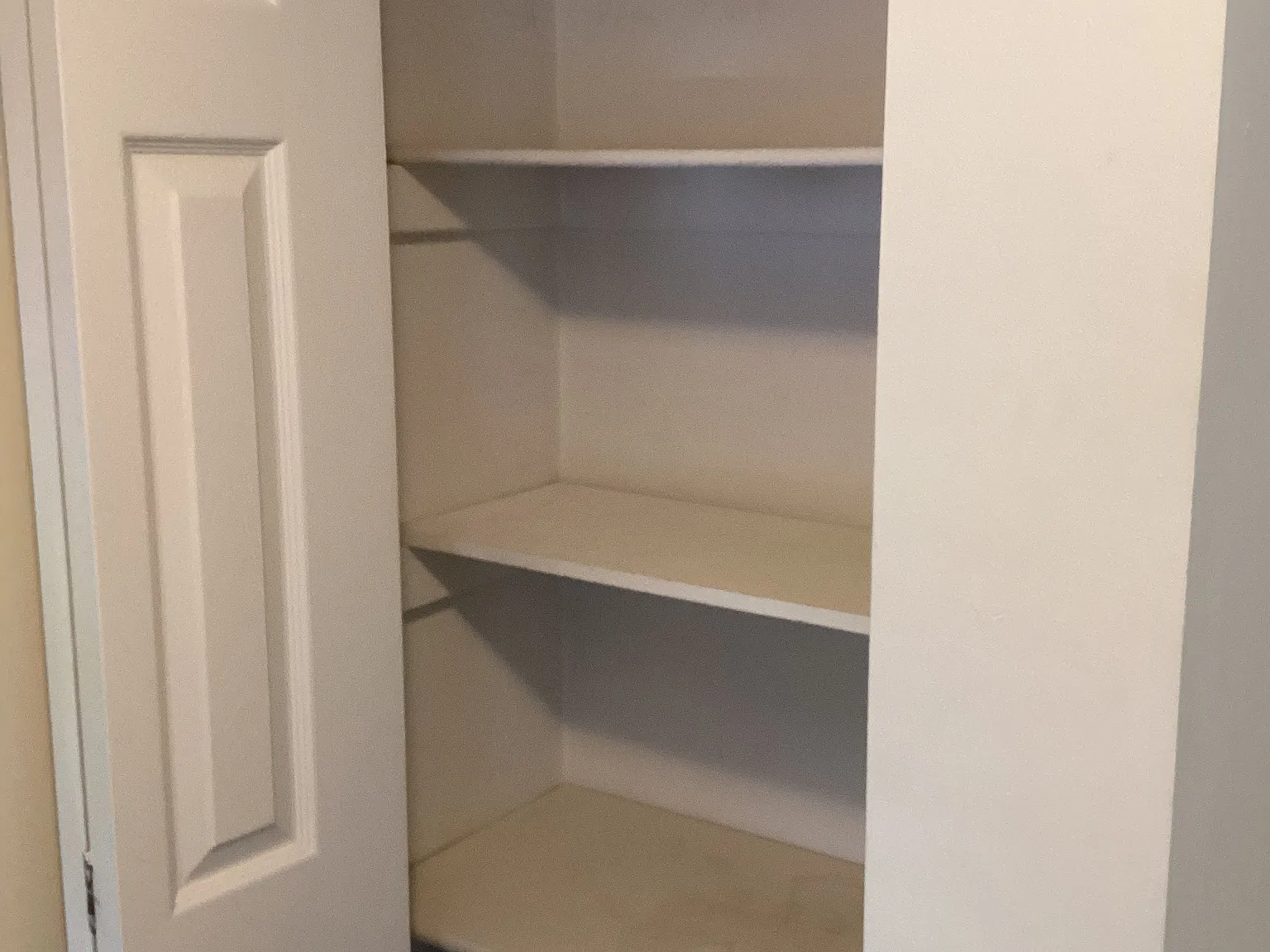 360 E Hector St — Photo 3