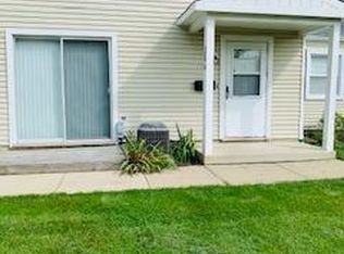 329 David Ct, Bartlett, IL 60103