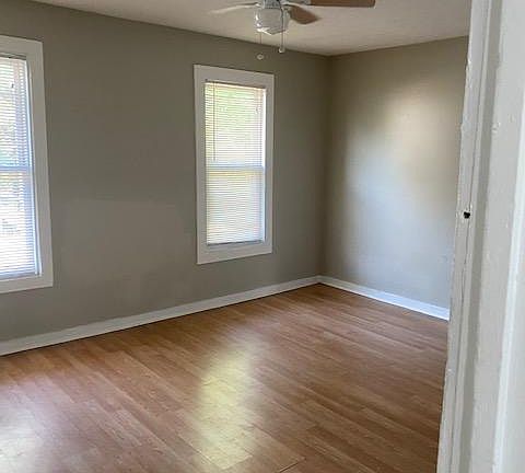 2nd image of 5009 Harlem Ct #Up