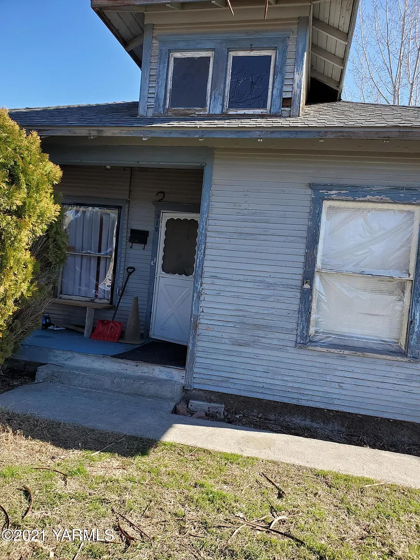 312 N 11th St photo 1