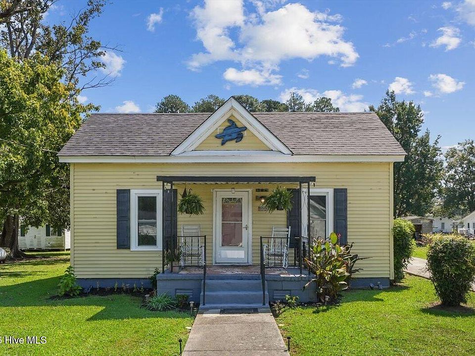 1st image of 304 S Pender Street