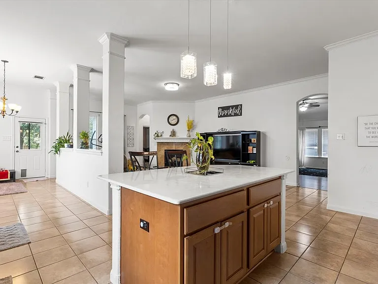 3512 Shellcastle Ln — Photo 3