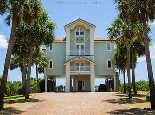 1736 E Gulf Beach Dr, Eastpoint, FL 32328