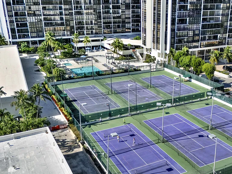 1925 Brickell Ave #PENTHOUSE — Photo 7