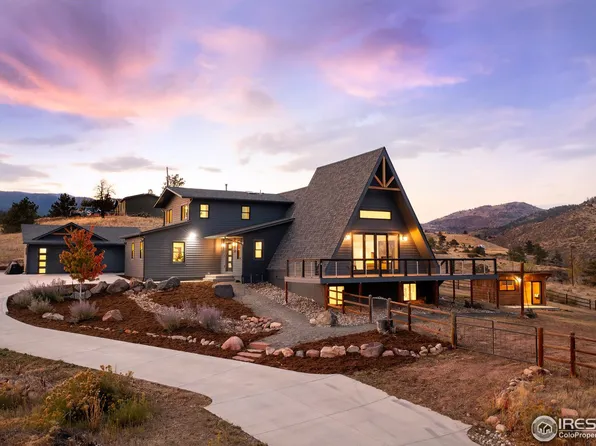 327 Stagecoach Trl, Lyons, CO 80540