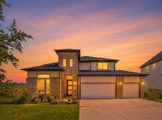 141 Peninsula Point Dr, Montgomery, TX 77356