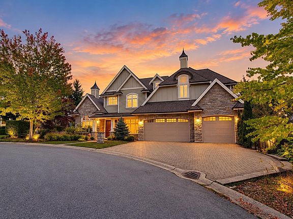 3rd image of 178 Maple Dr