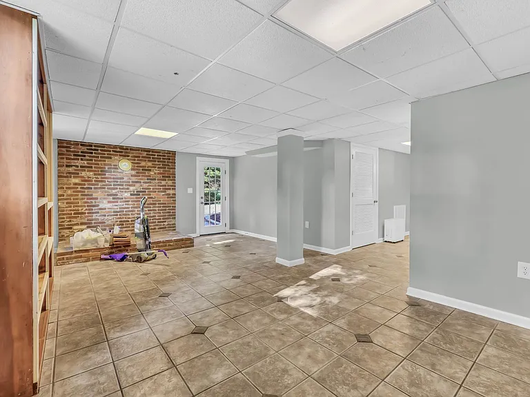 613 Channell Dr — Photo 19