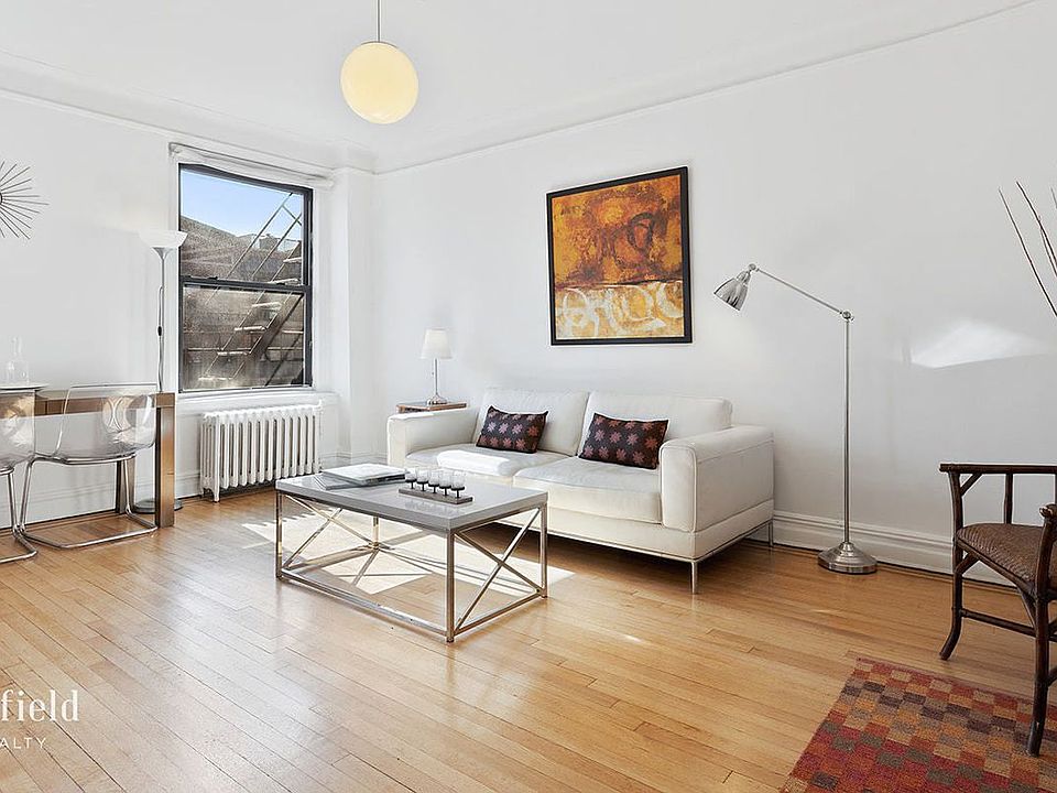 1st image of 300 8th Ave APT 4B