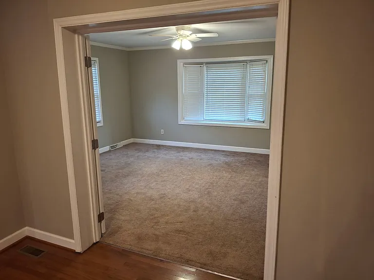 Second living room off the dining area