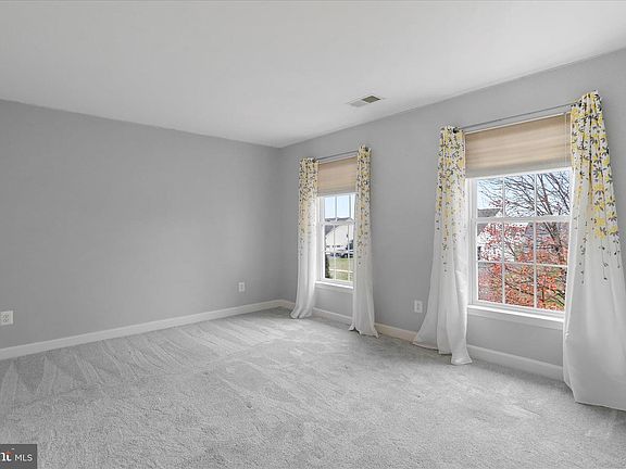 4th image of 13433 John Martin Dr