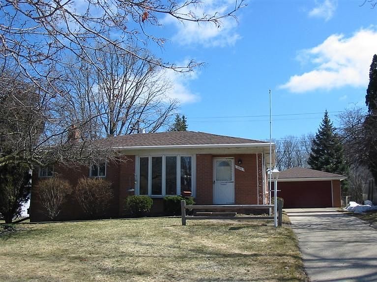 1st image of 1301 Arella Blvd