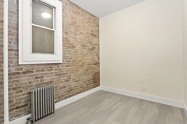 Rented by Corcoran | media 18