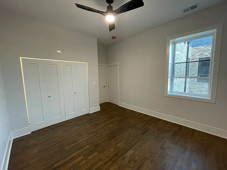 1647 W Hubbard St #2 — Photo 15