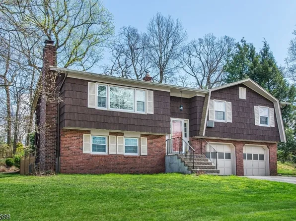 688 Reba Rd, Mount Arlington Boro, NJ 07856