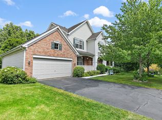 1427 Angle Tarn, Dundee, IL 60118