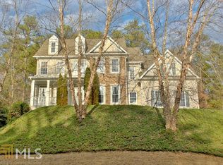 355 Loring Ln, Peachtree City, GA 30269